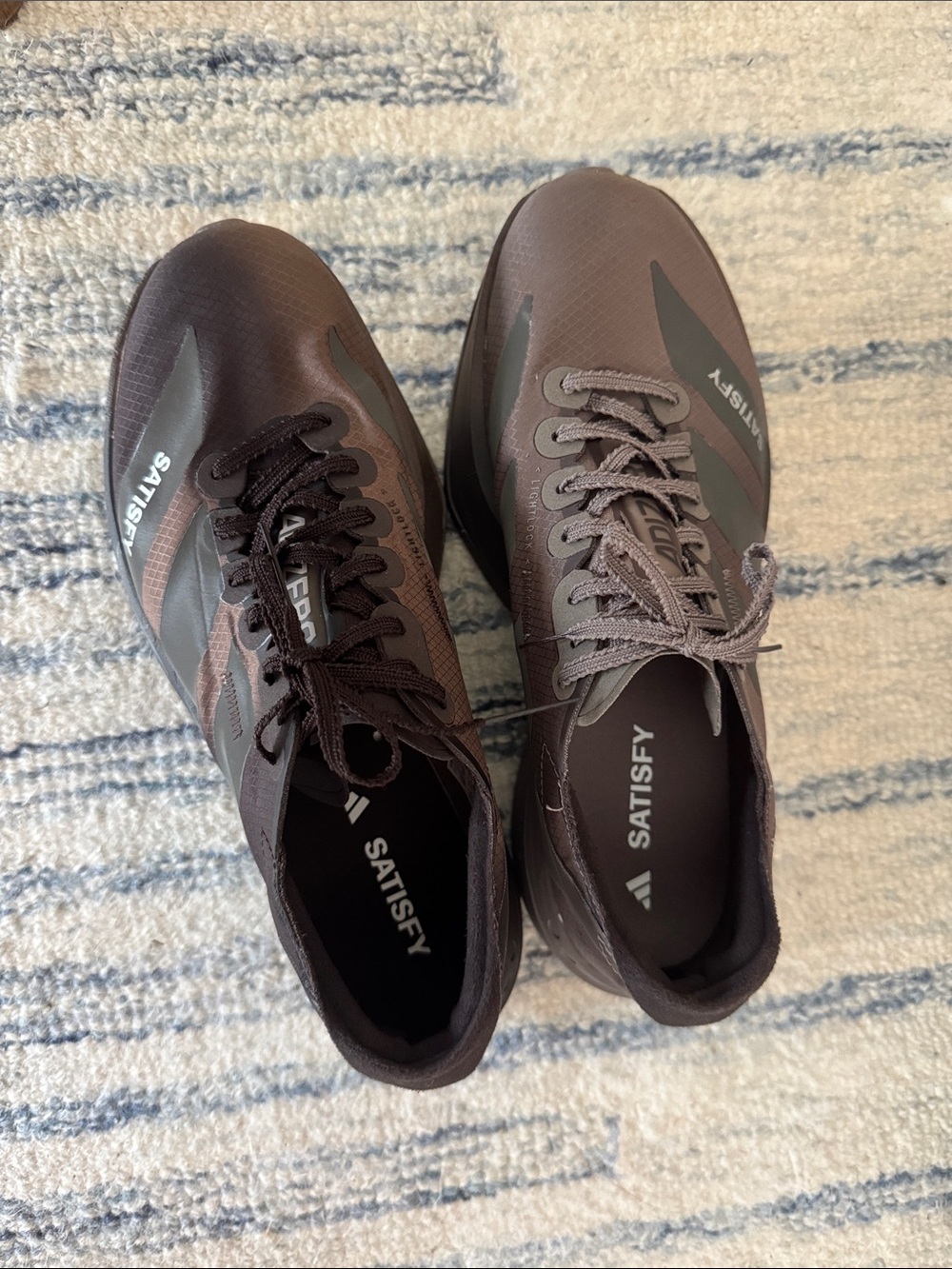 ADIDAS ADIZERO ADIOS PRO 4 SATISFY : EARTH BROWN